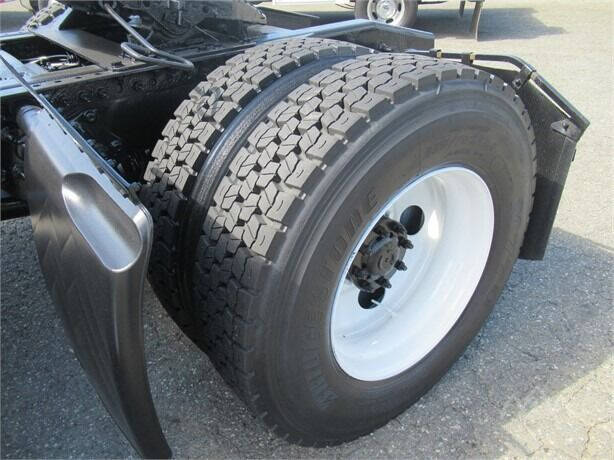 2014 Freightliner Cascadia