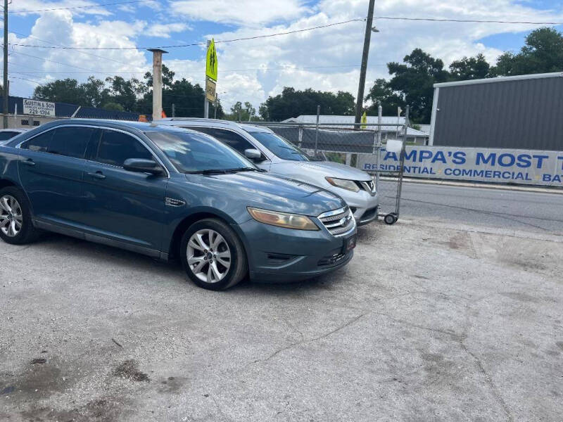 2010 Ford Taurus SEL