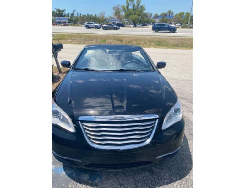 2011 Chrysler 200 Touring