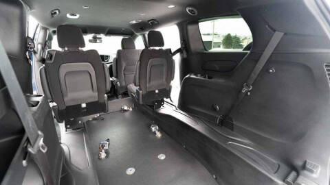 2024 Chrysler Pacifica Touring