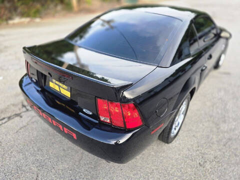 2003 Ford Mustang SVT Cobra