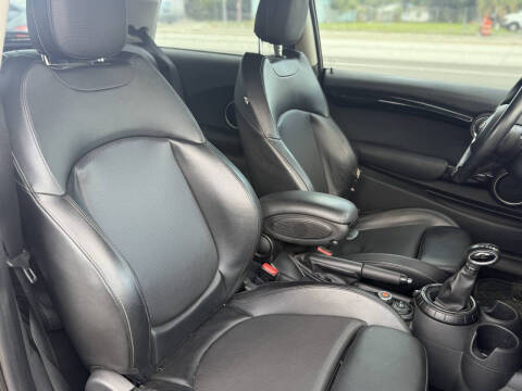 2015 MINI Hardtop 2 Door Cooper S
