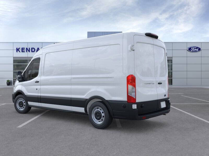 2025 Ford Transit 250