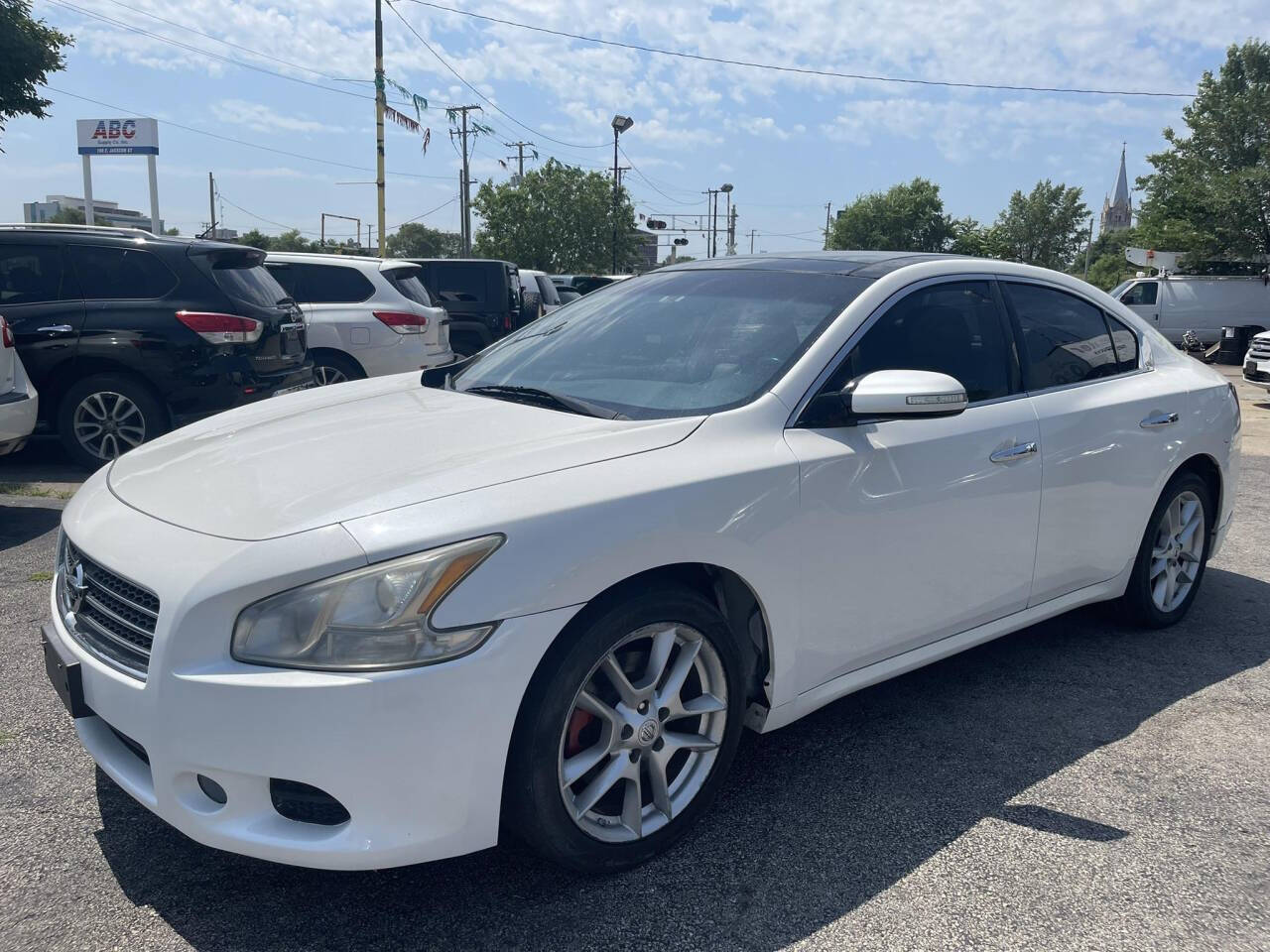 2010 nissan maxima sv sedan