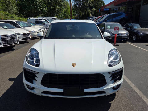 2016 Porsche Macan S
