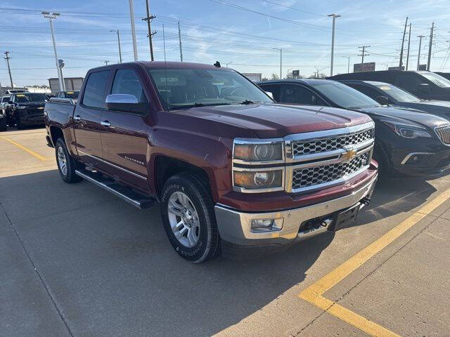 Used 2014 Chevrolet Silverado 1500 LTZ with VIN 3GCUKSEC4EG386032 for sale in Bloomington, IL