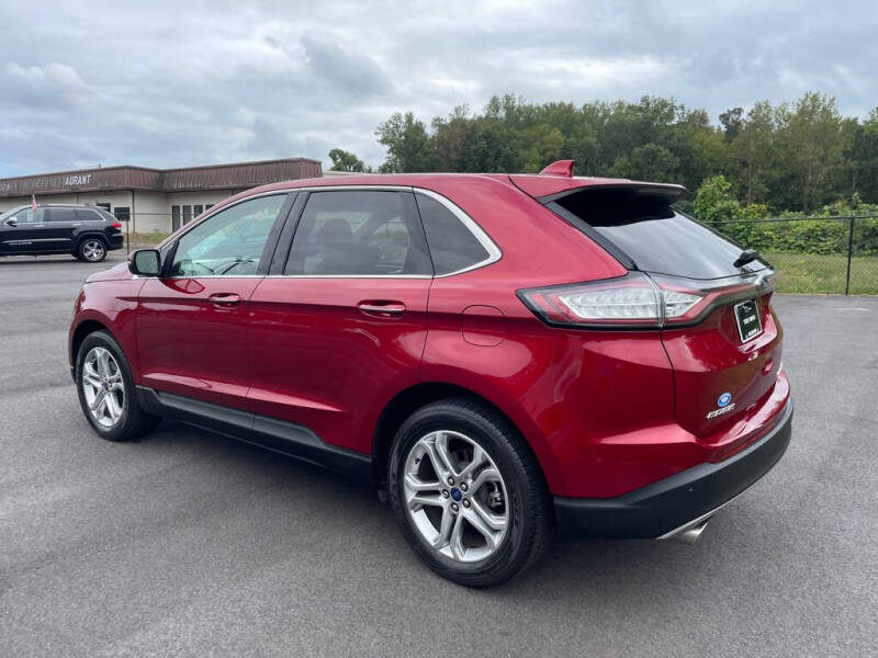 2017 Ford Edge Titanium