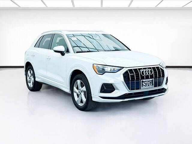 2020 Audi Q3 quattro Premium 45 TFSI