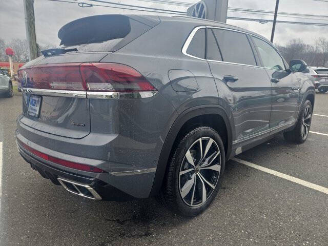 2026 Volkswagen Atlas Cross Sport SEL Premium R-Line 4Motion