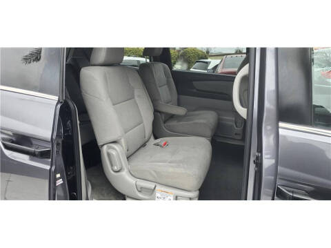 2015 Honda Odyssey LX