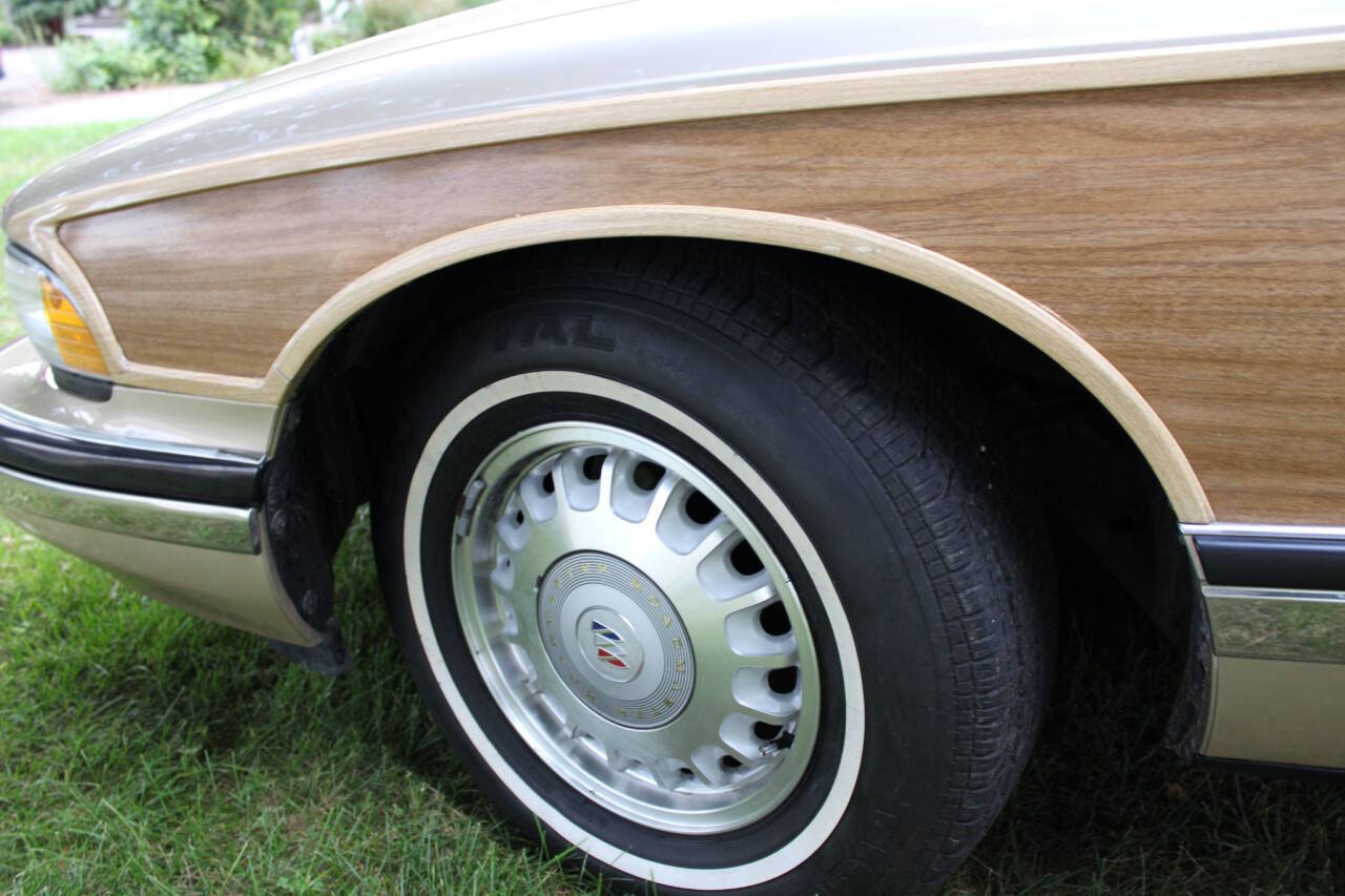 1996 Buick Roadmaster 53