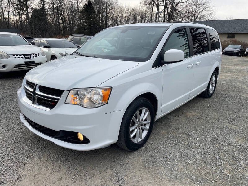 2019 Dodge Grand Caravan SXT's photo