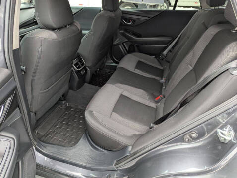 2022 Subaru Outback Premium