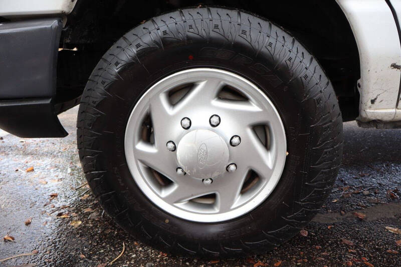 2013 Ford E-Series E-250