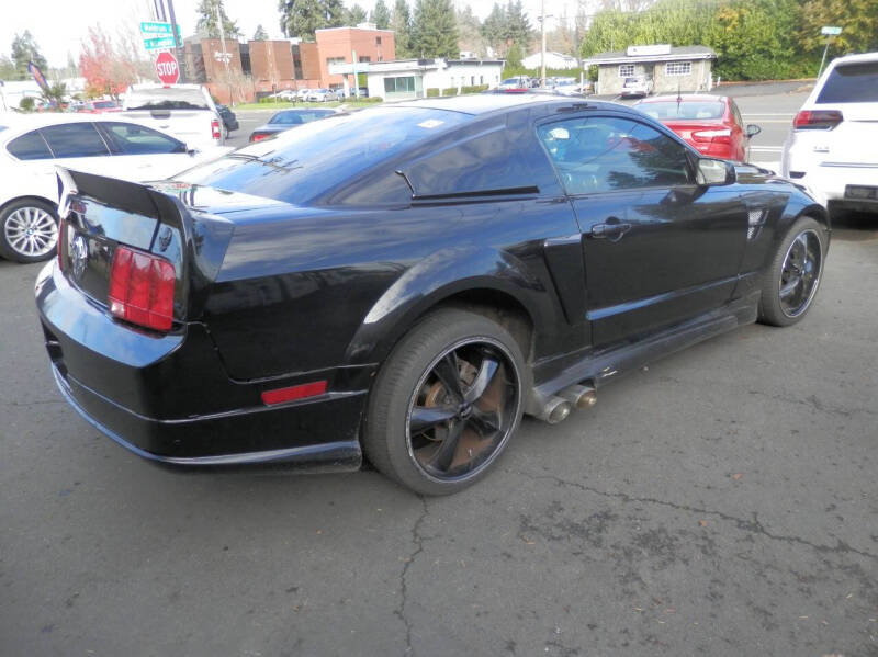 2006 Ford Mustang V6 Deluxe