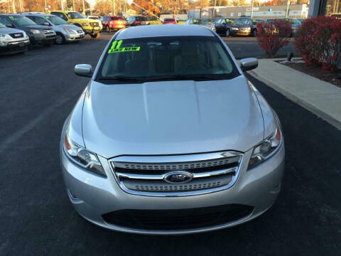 2011 Ford Taurus SEL