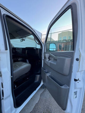 2017 Chevrolet Express 3500