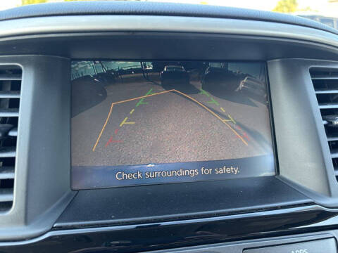 2017 Nissan Pathfinder S