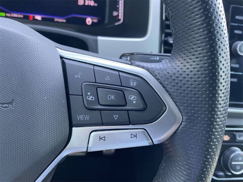 2022 Volkswagen Atlas Cross Sport V6 SEL R-Line 4Motion