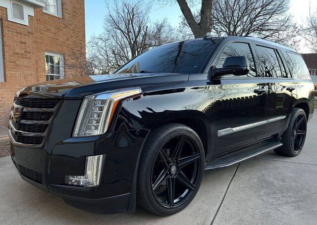 2018 Cadillac Escalade for sale at Classic Car Deals in Cadillac MI