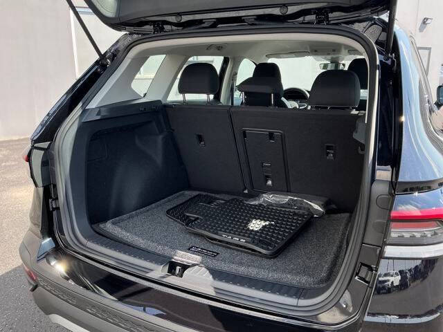 2025 Volkswagen Taos S 4Motion