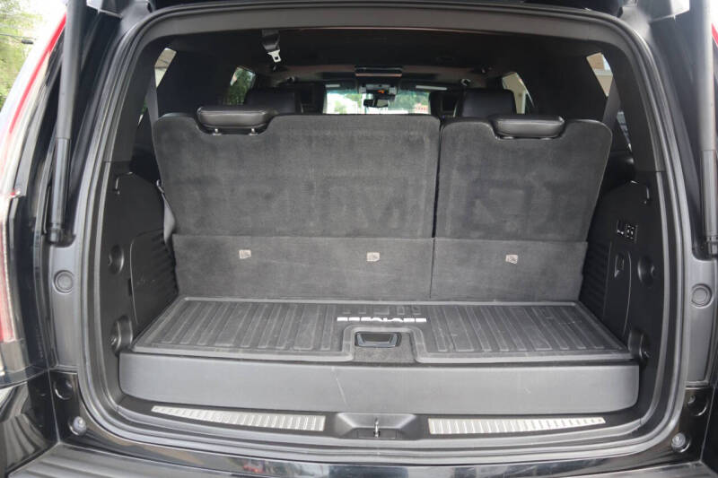2017 Cadillac Escalade Platinum