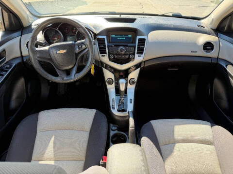 2014 Chevrolet Cruze LS Auto