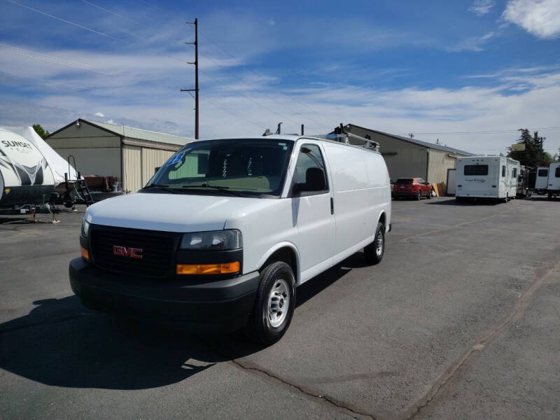 2023 GMC Savana 2500