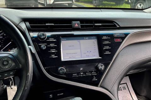 2019 Toyota Camry SE