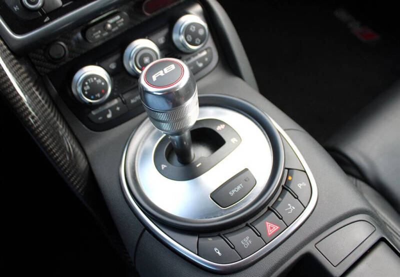 2010 Audi R8 5.2 quattro