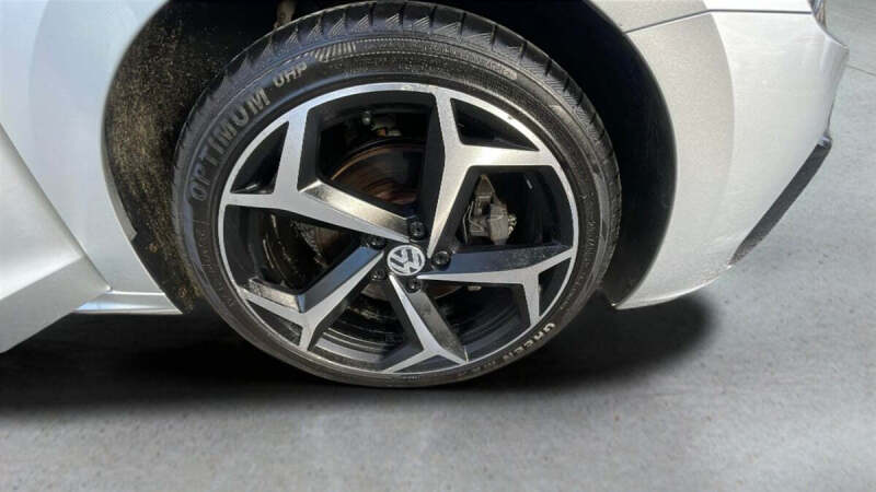 2020 Volkswagen Passat R-Line