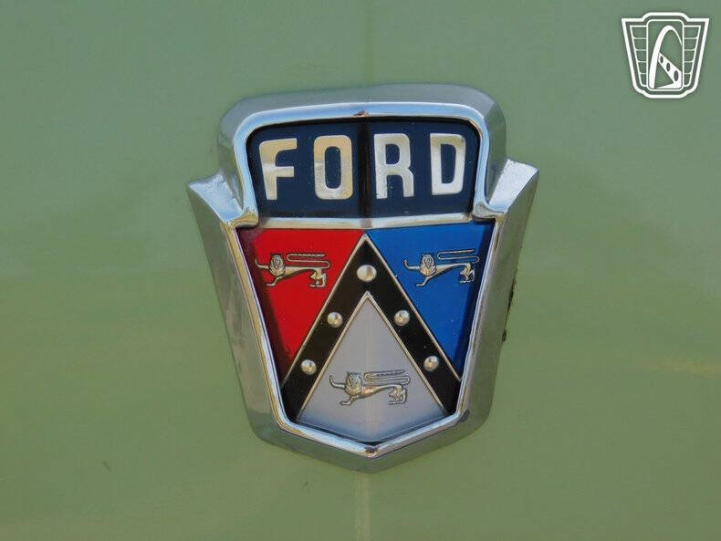 1950 Ford Deluxe