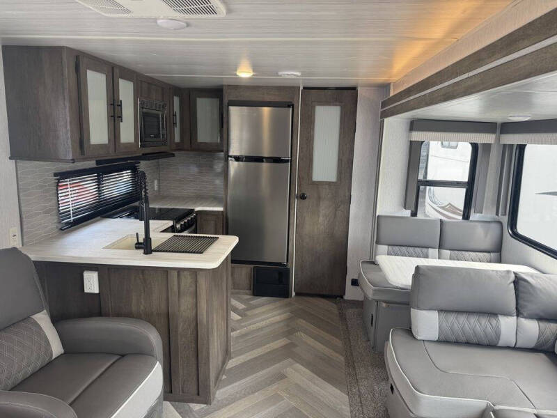 2022 Forest River Salem Midwest 27RK