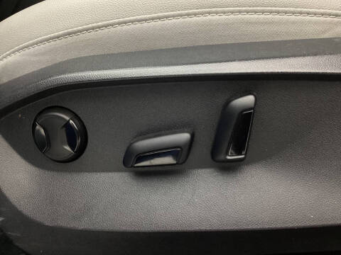 2022 Volkswagen Taos