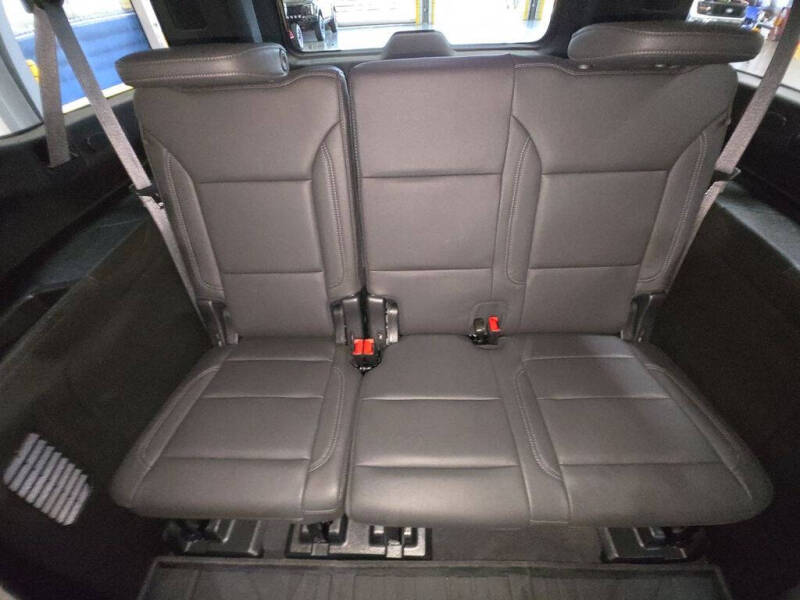 2023 Chevrolet Suburban Z71