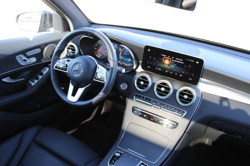 2022 Mercedes-Benz GLC GLC 300 4MATIC