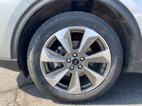 2023 Ford Escape Platinum