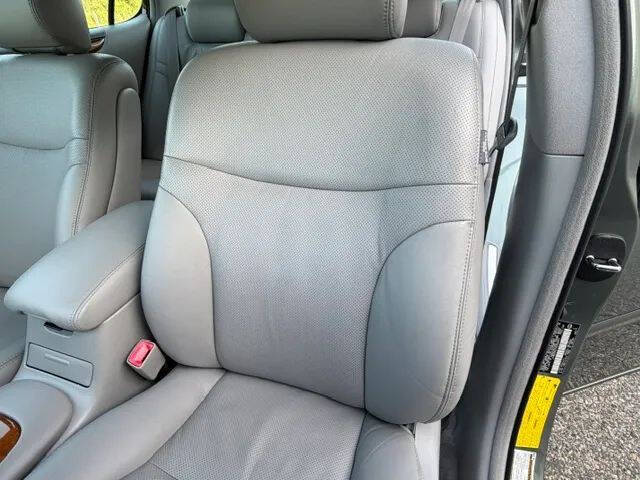 2005 Lexus ES 330