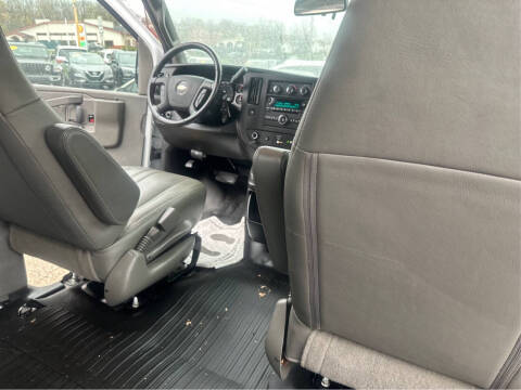 2020 Chevrolet Express 2500