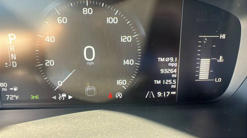 2019 Volvo XC90 T5 Momentum