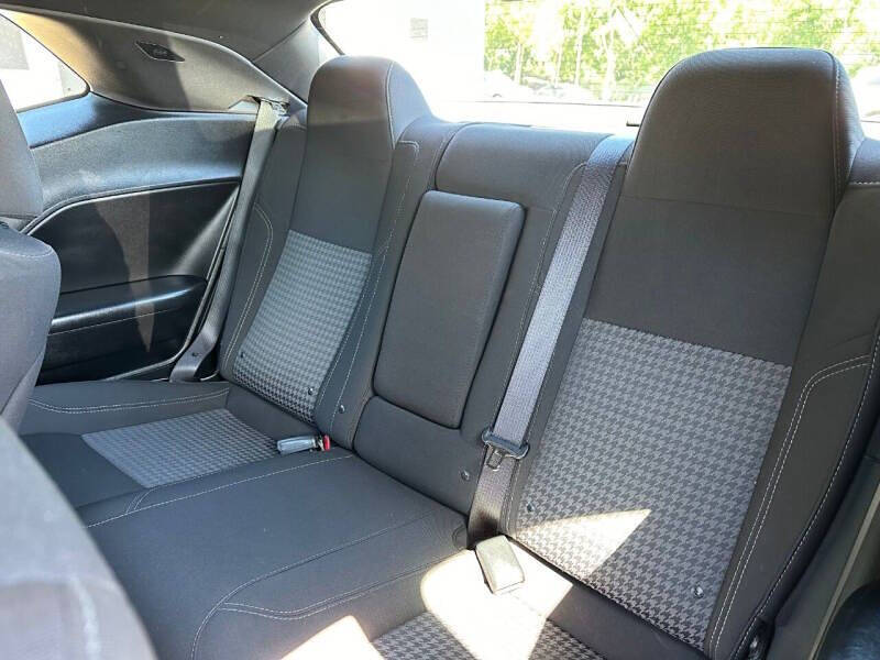 2020 Dodge Challenger SXT