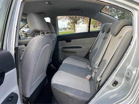 2011 Hyundai Accent GLS