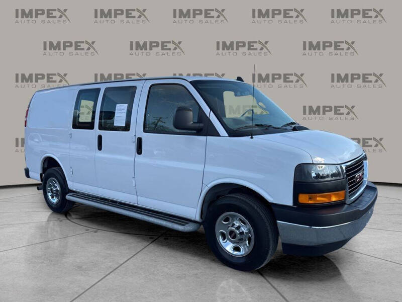 2023 GMC Savana 2500