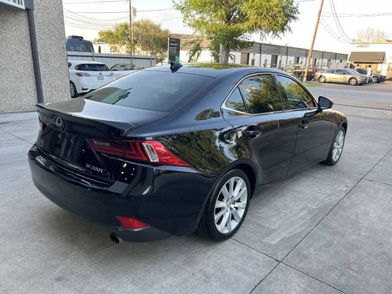 2016 Lexus IS 200t