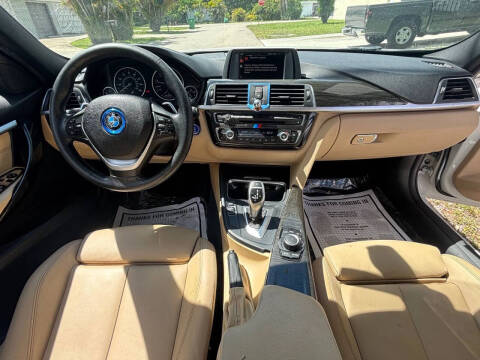 2017 BMW 3 Series 330i xDrive