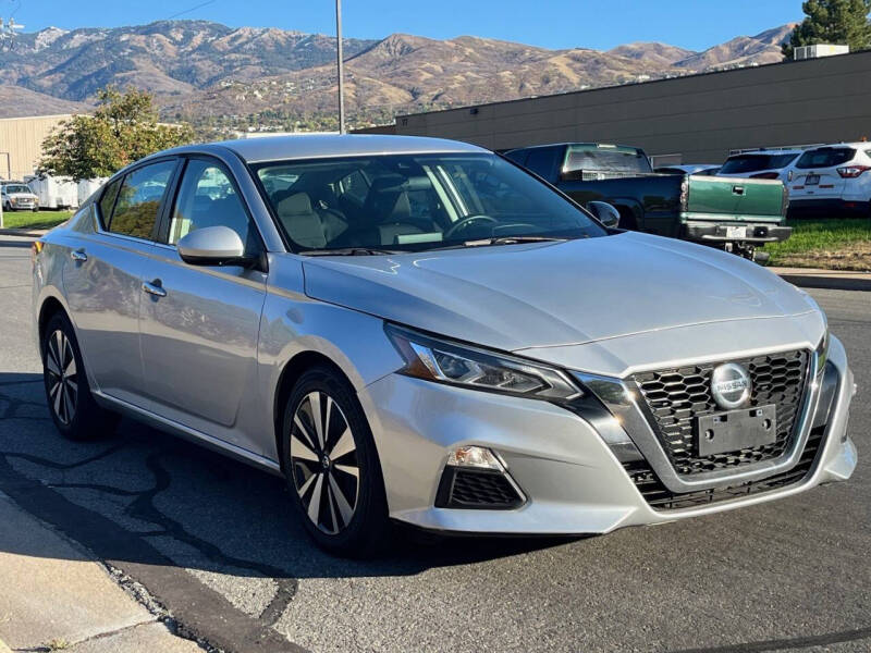2022 Nissan Altima 2.5 SV