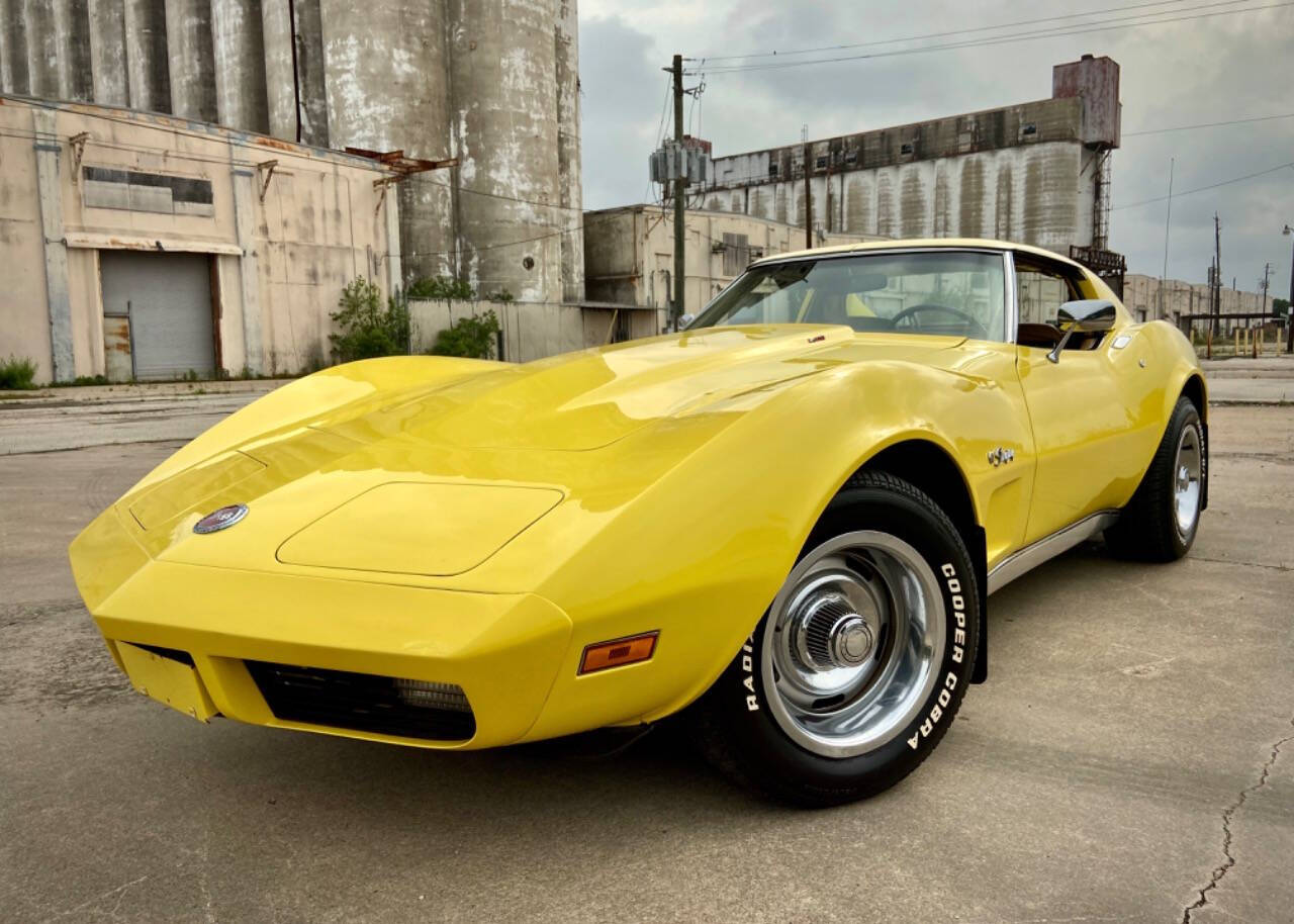 1974 Chevrolet Corvette 2