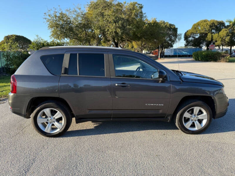 2016 Jeep Compass Sport