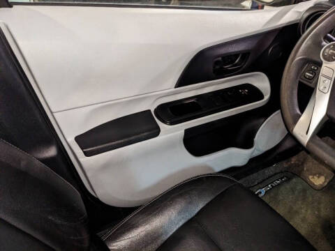 2012 Toyota Prius c Three