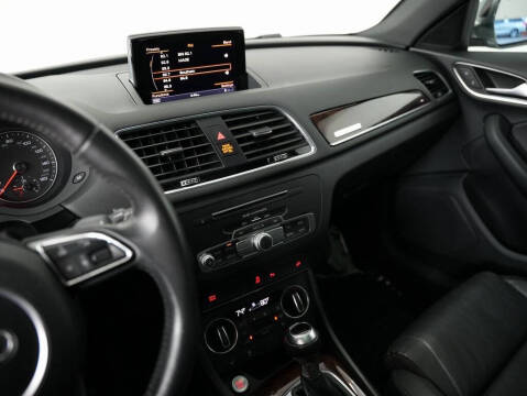 2016 Audi Q3 2.0T quattro Premium Plus